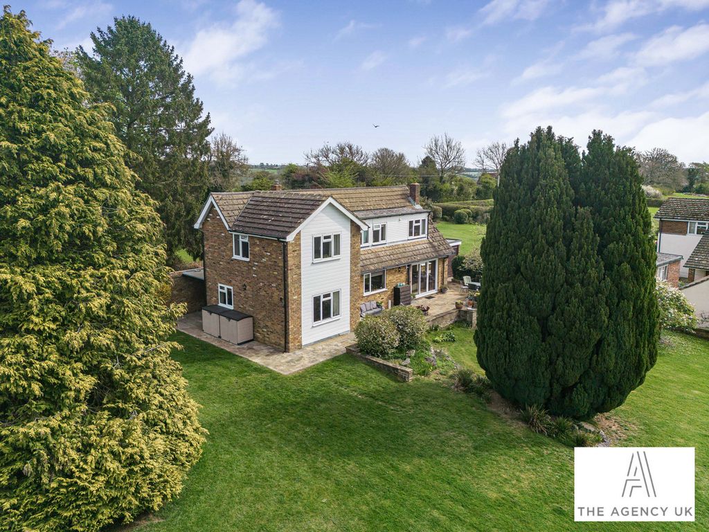 Property photo 1 of 30