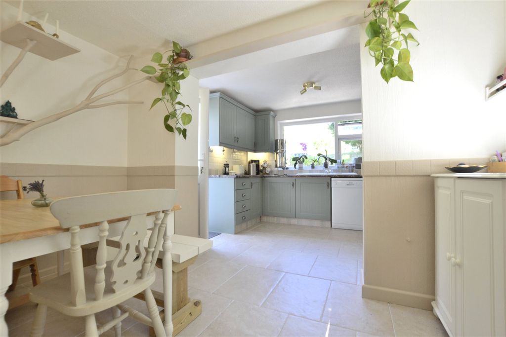 Property photo 3 of 22 Kitchen/Diner