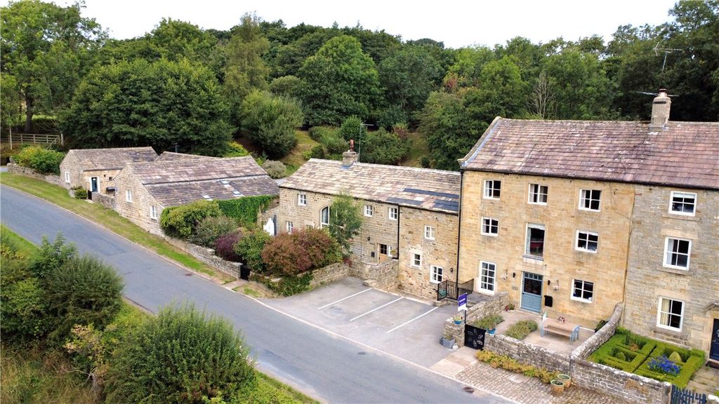 Property photo 1 of 31 Picture No. 43