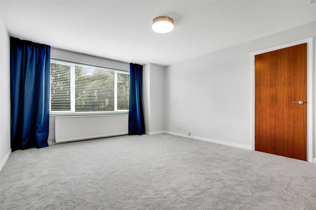 Property photo 3 of 21 Picture No. 03