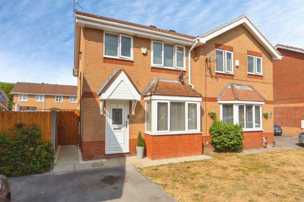 Property photo 2 of 20 Pbox-Img.Jpg