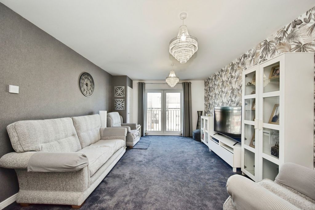 Property photo 1 of 17 Photo