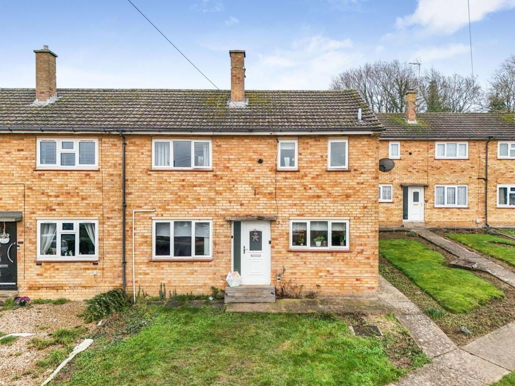 Property photo 1 of 17