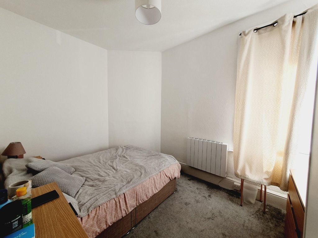 Property photo 3 of 7 Picture No. 09