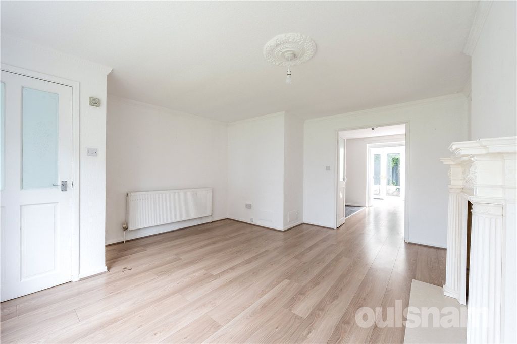 Property photo 2 of 15 Picture No. 04