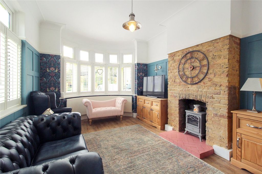 Property photo 2 of 22 Picture No. 03