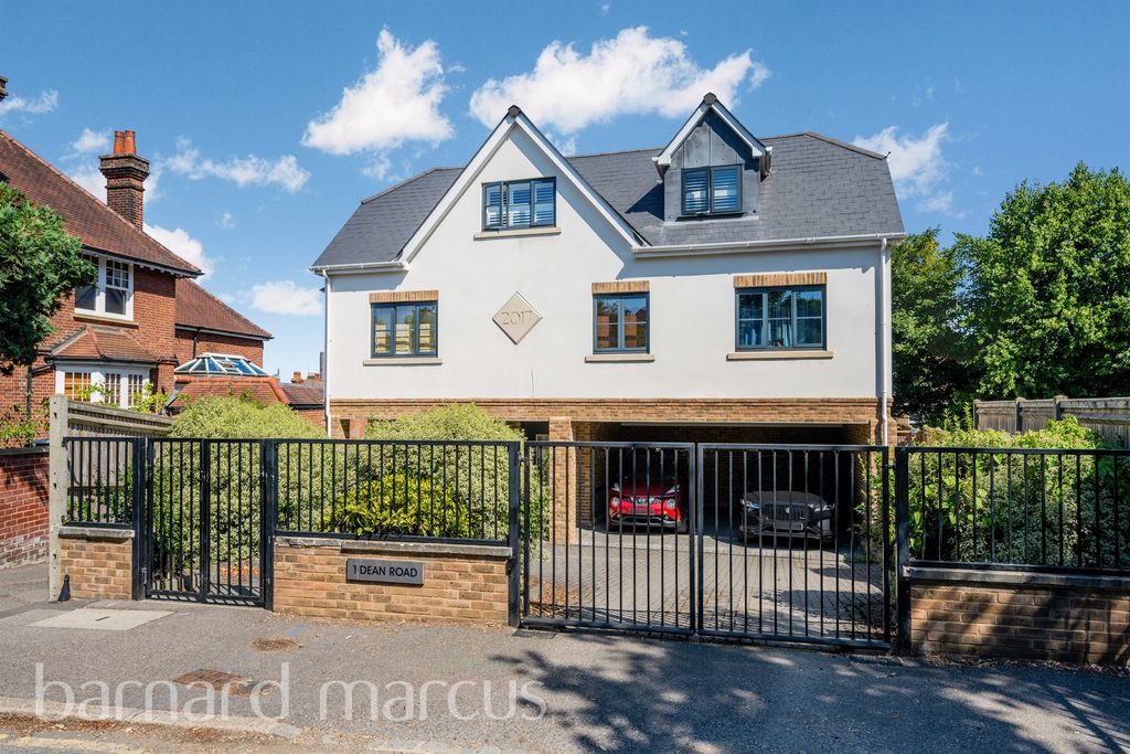 Property photo 1 of 9