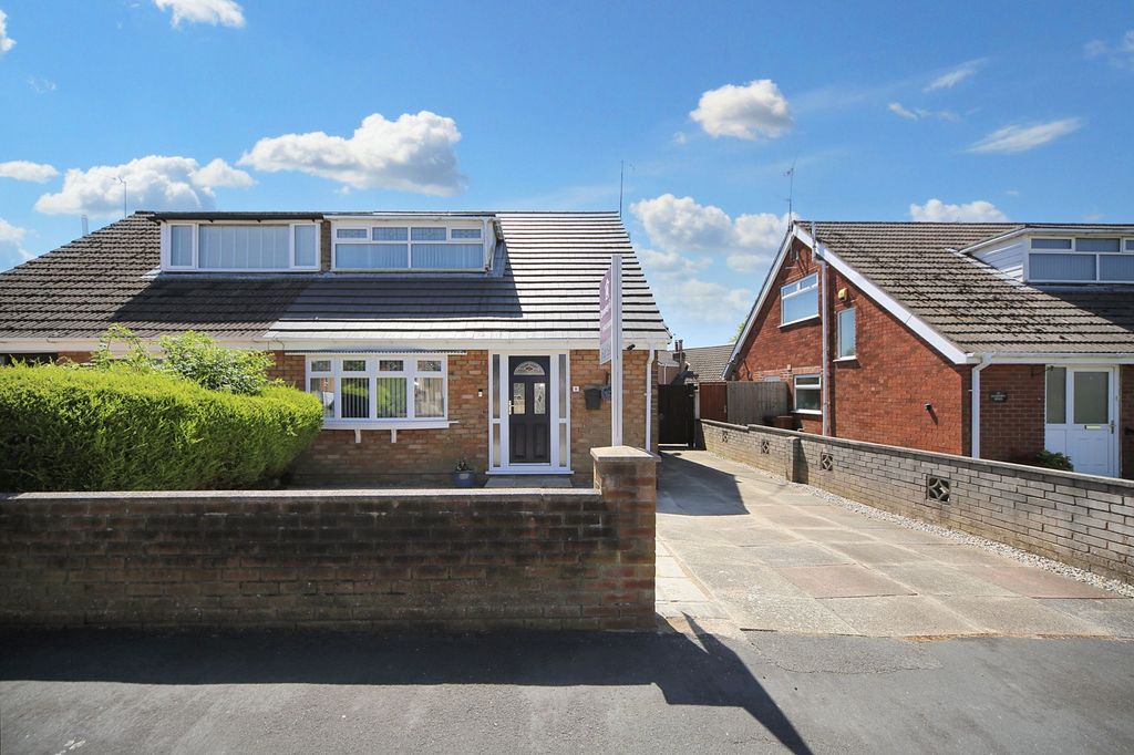 Property photo 1 of 23