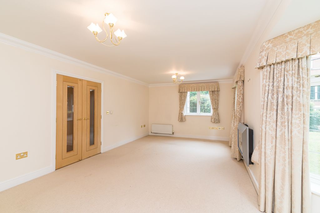 Property photo 3 of 21