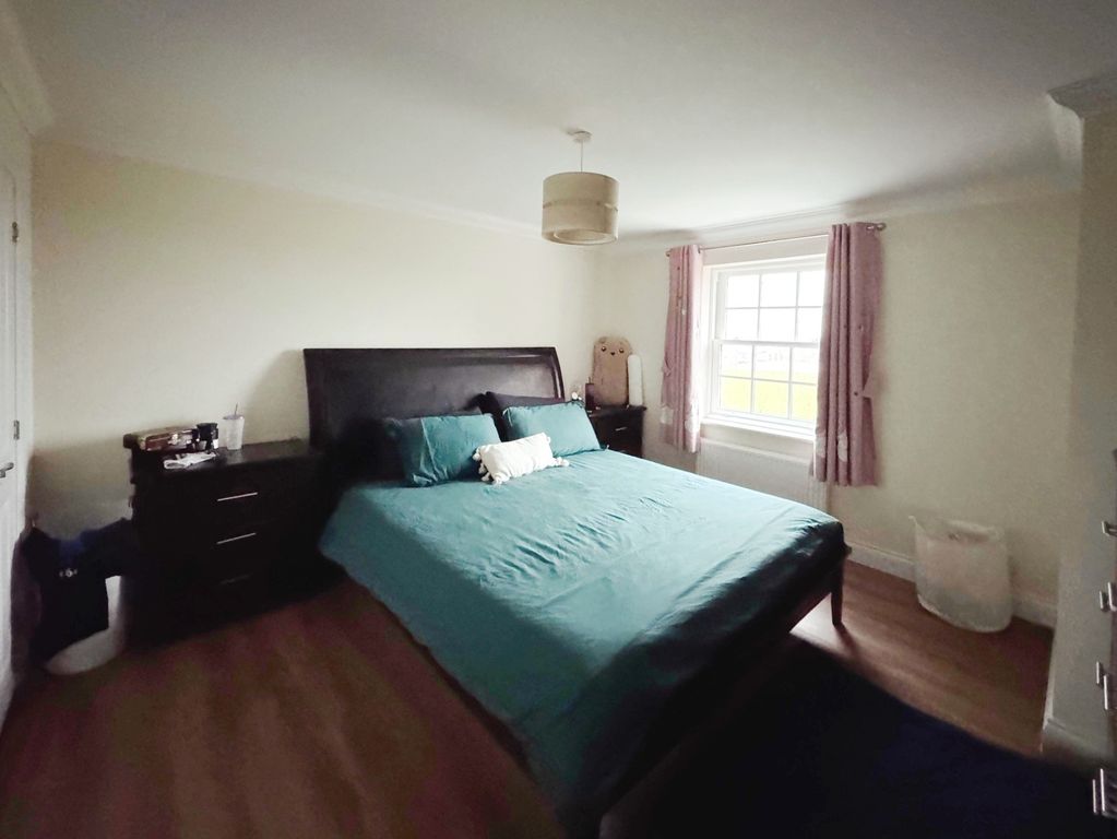 Property photo 3 of 3