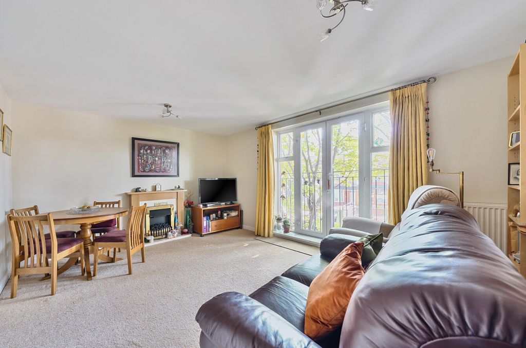 Property photo 2 of 9 1285879 (2).Jpg