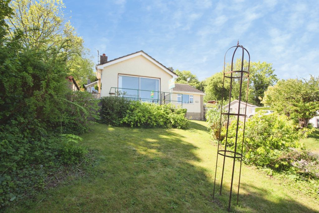 Property photo 3 of 24