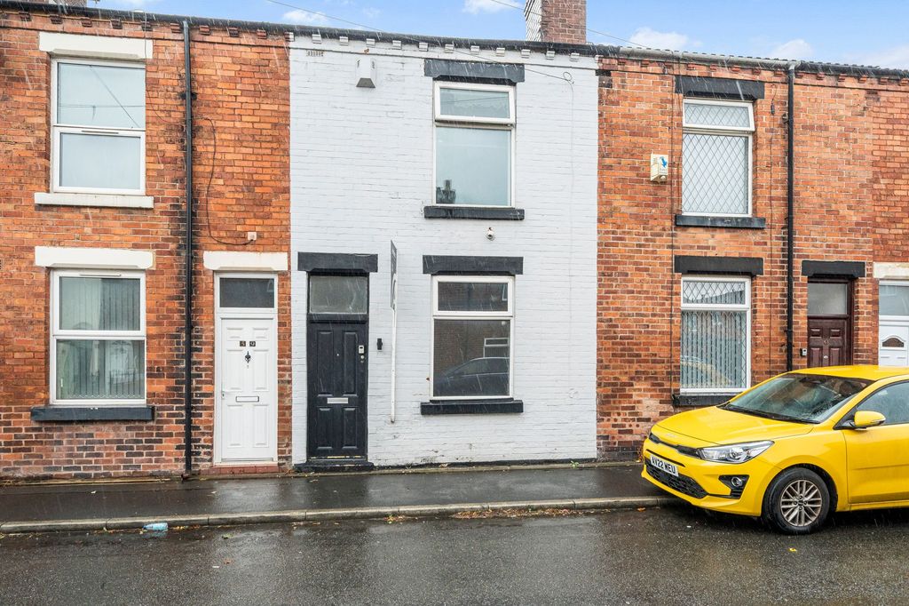 Property photo 1 of 16