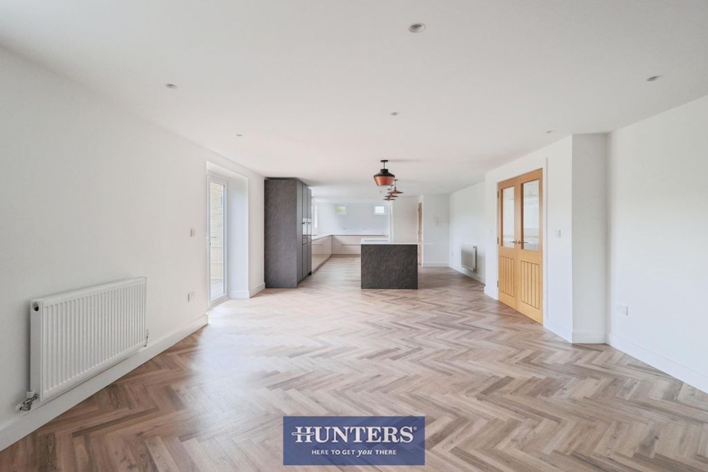 Additional image 18 of 4 bed detached house for saleBute Street, Glossop SK13