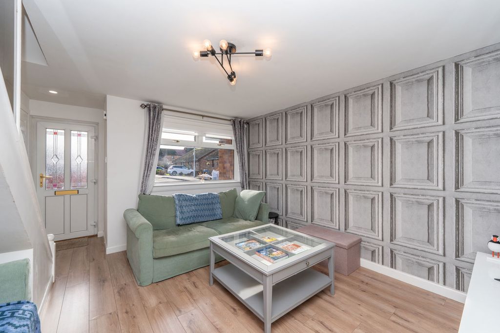 Property photo 3 of 26