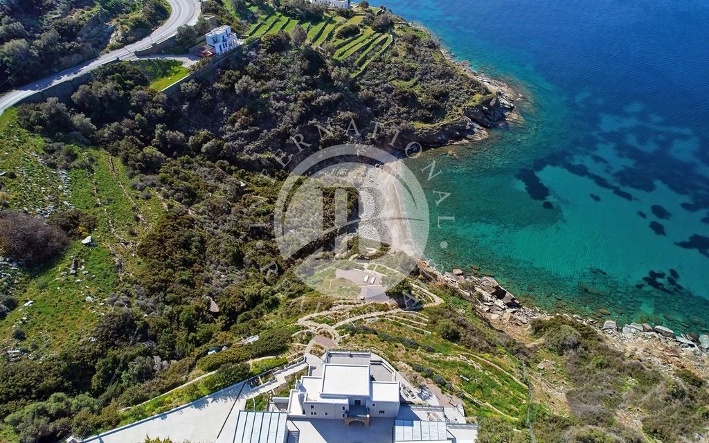 Property photo 1 of 32