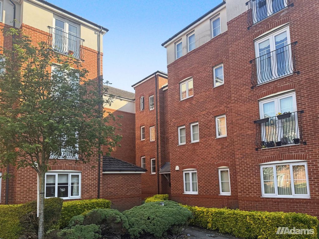 Property photo 1 of 8