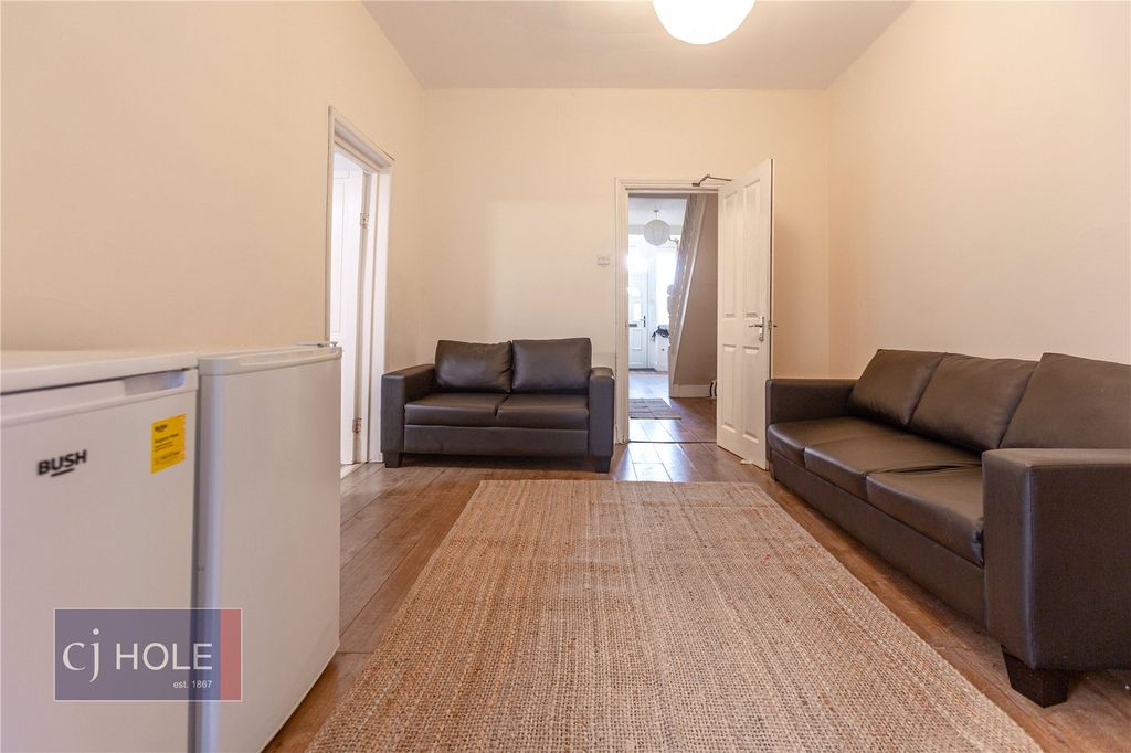 Property photo 3 of 14 Picture No. 71