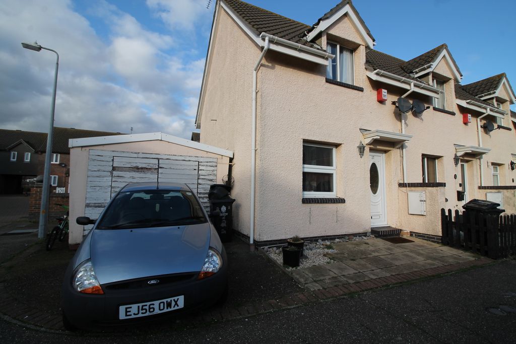 Property photo 1 of 8