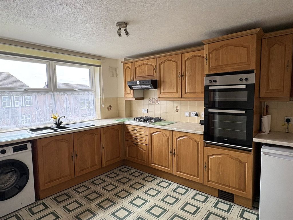 Property photo 2 of 8 Picture No. 02