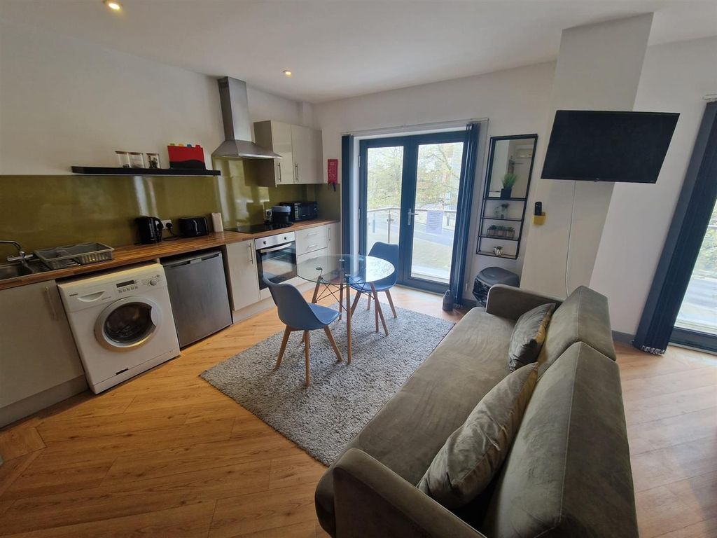 Property photo 2 of 11 Whatsapp Image 2026-04-14 At 15.56.48 (1).Jpeg