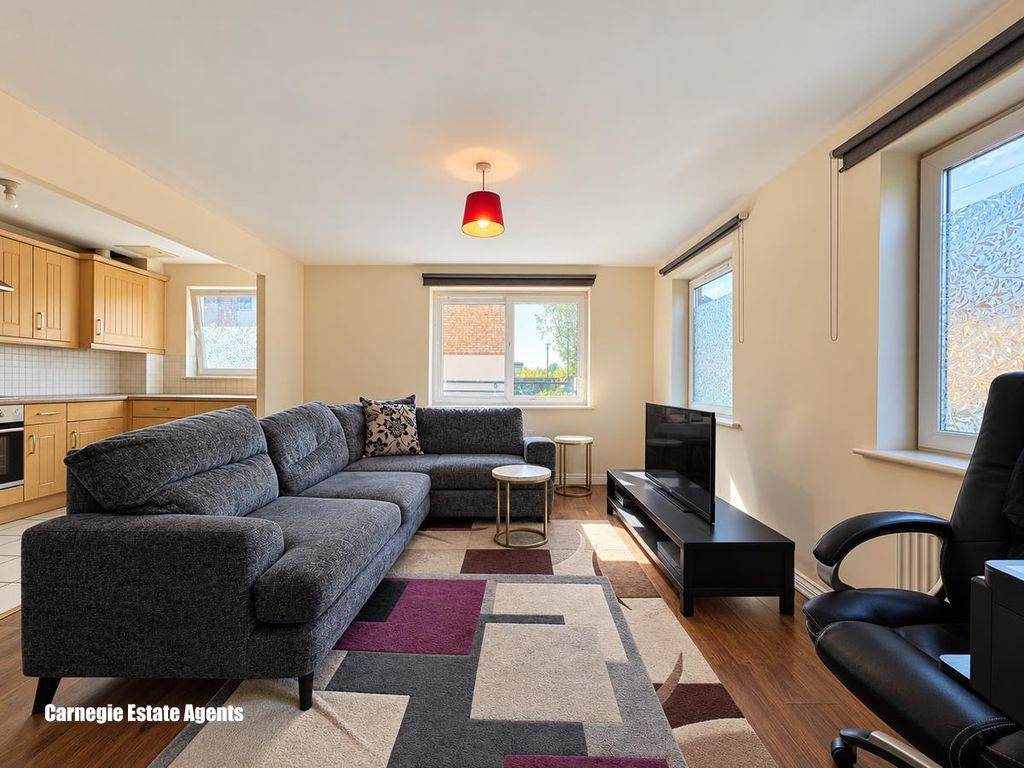 Property photo 1 of 11 Reception Room