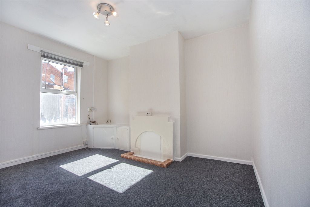 Property photo 1 of 12 Picture No. 03