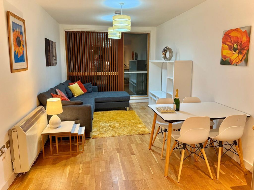 Property photo 2 of 15 Picture No. 28