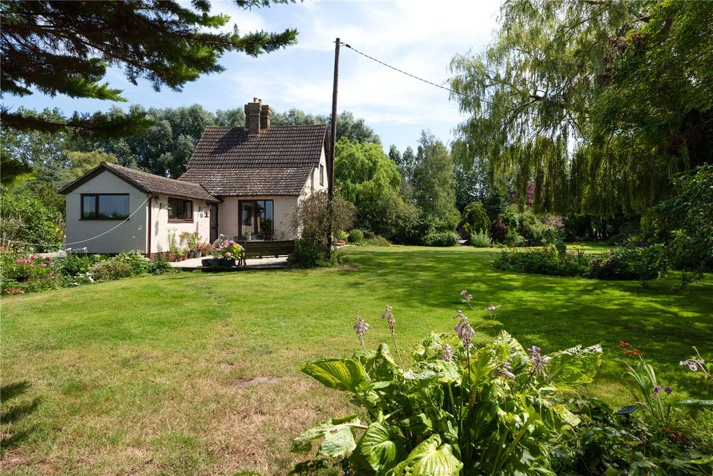 Property photo 1 of 22 Picture No. 21
