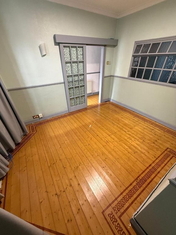 Property photo 2 of 5 Photo 2