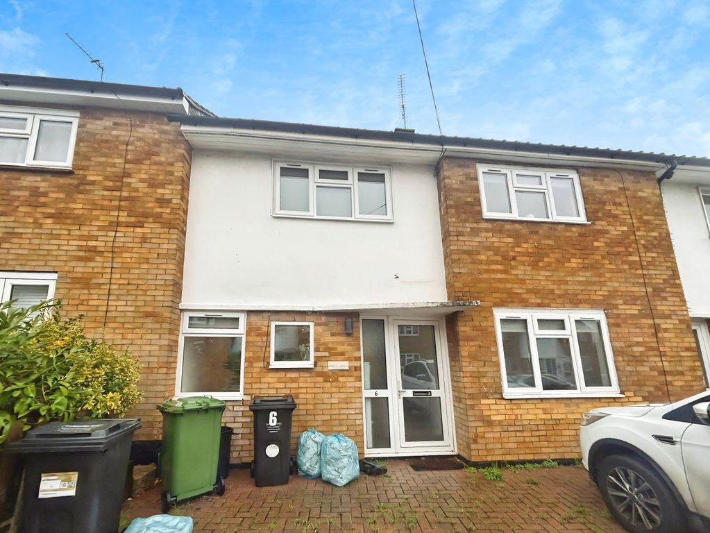 Property photo 1 of 8 Front