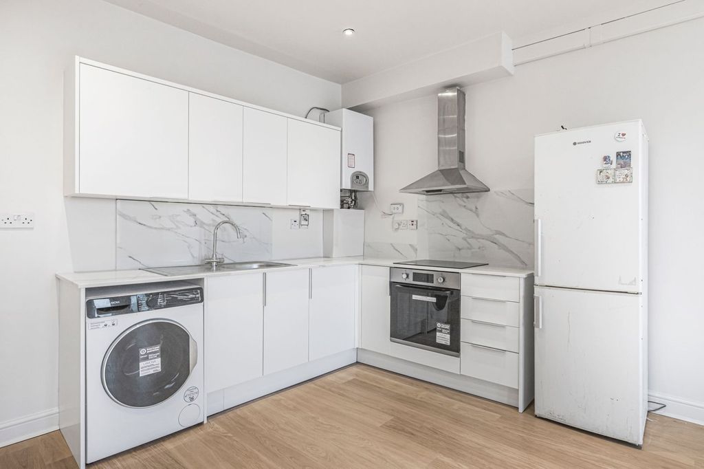 Property photo 2 of 5 Picture No. 13