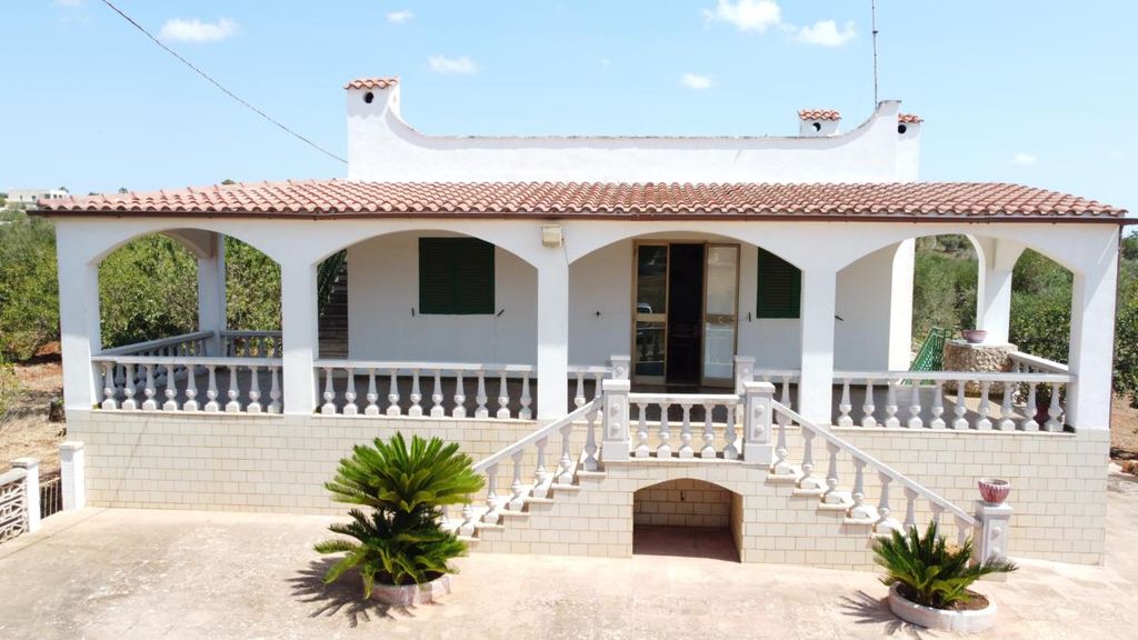 Property photo 1 of 37