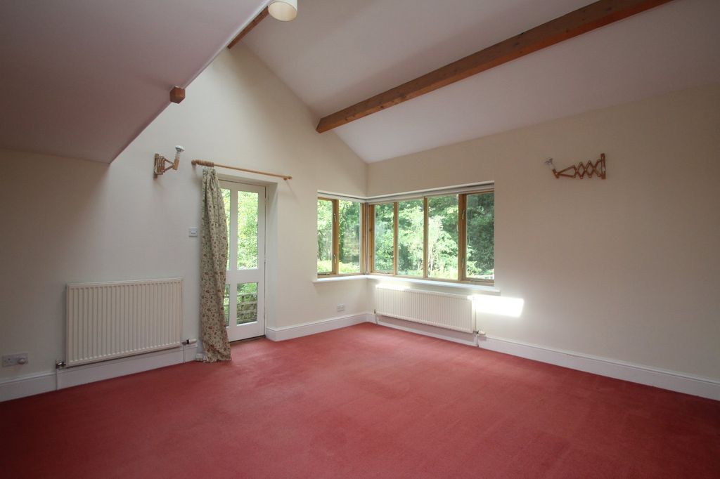 Property photo 2 of 20 Picture No. 39