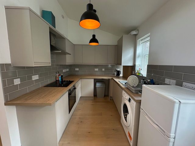 Property photo 2 of 16 Kitchen