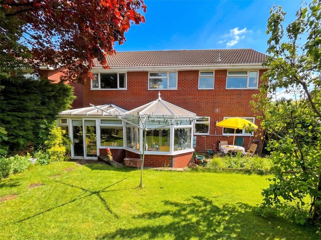 Property photo 2 of 15 Picture No. 25