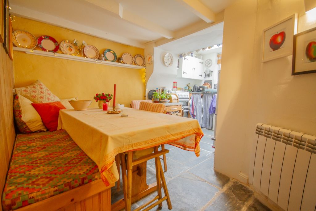 Property photo 3 of 11 Tps 01726 217 888-21