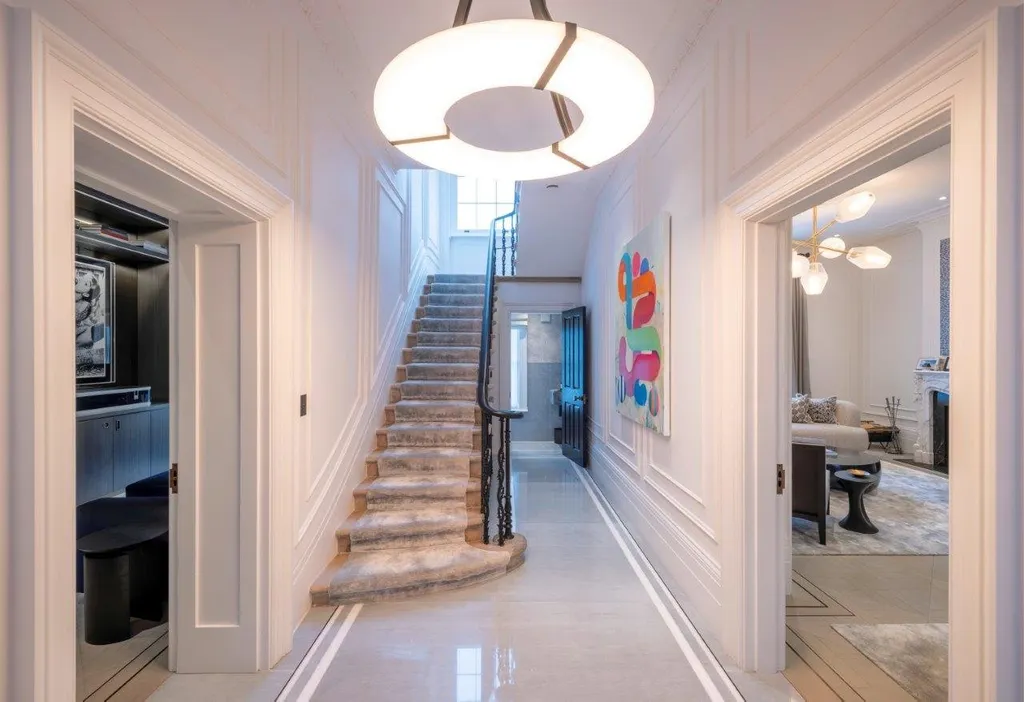 House in London, Westbourne Green, Maida Vale - More