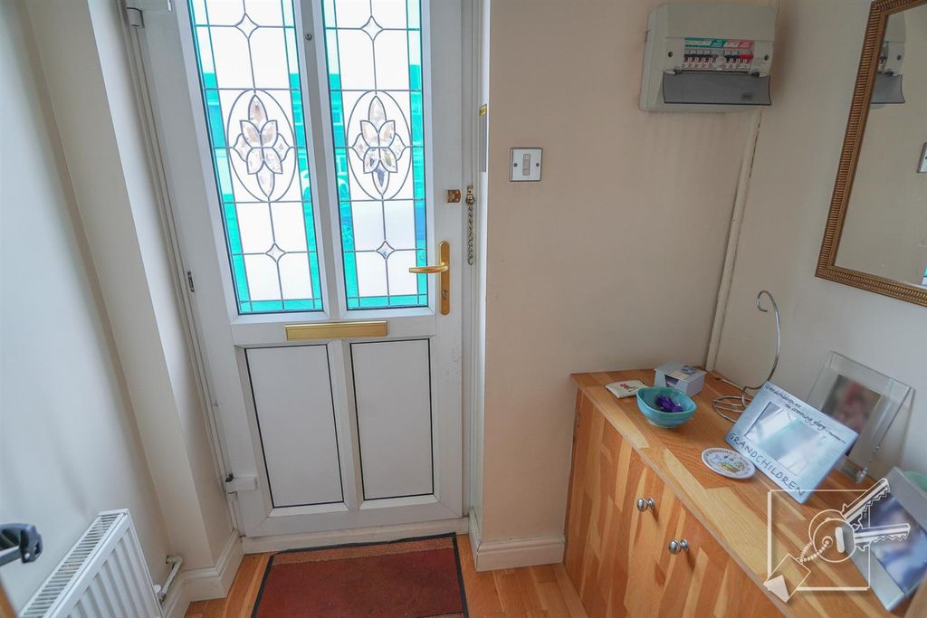 Property photo 2 of 17 Porch: