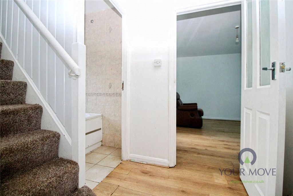 Property photo 3 of 14 Picture No. 05