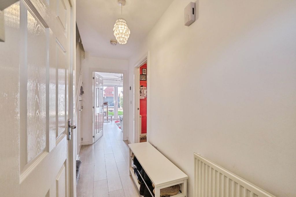 Property photo 2 of 17 Dscf3060.Jpg