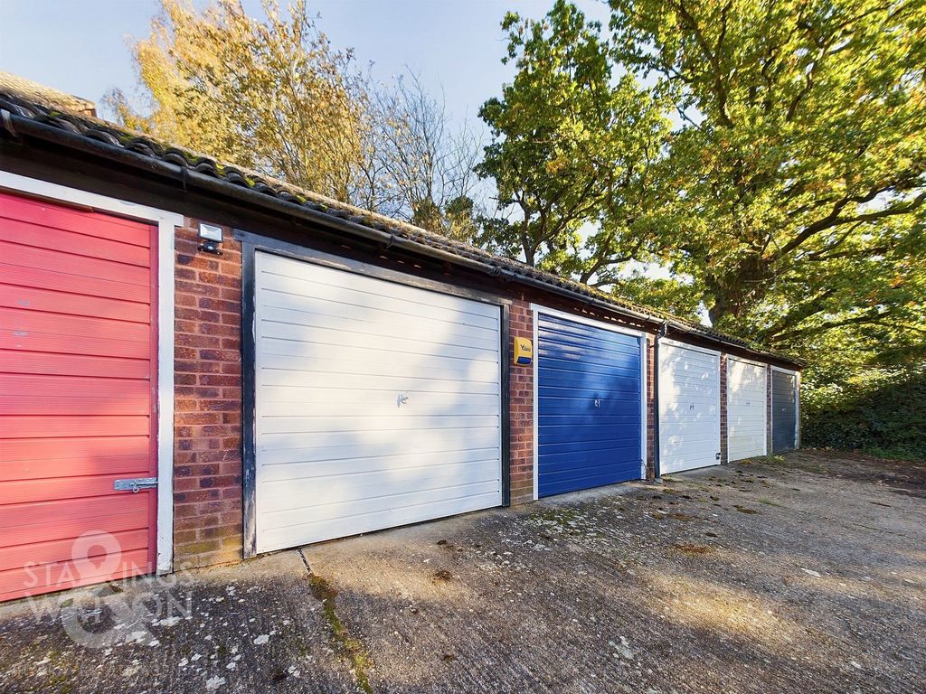 Property photo 3 of 3