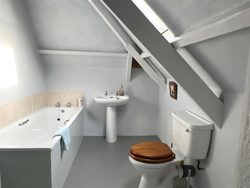 Additional image 24 of 5 bed semi-detached house for saleBay View Villas, Penzance TR18