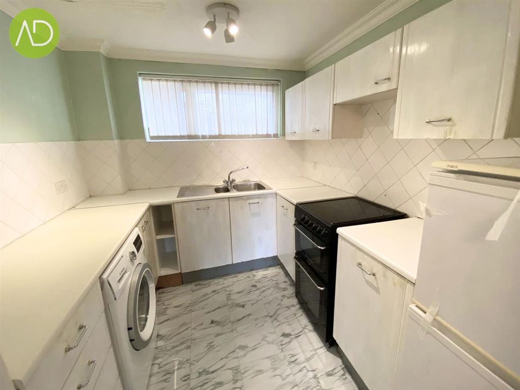 Property photo 2 of 6 6.Jpg