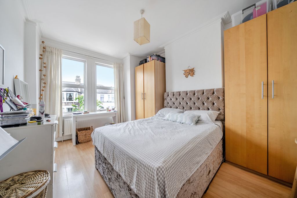 Property photo 3 of 17 1493501-1-6A58c57...