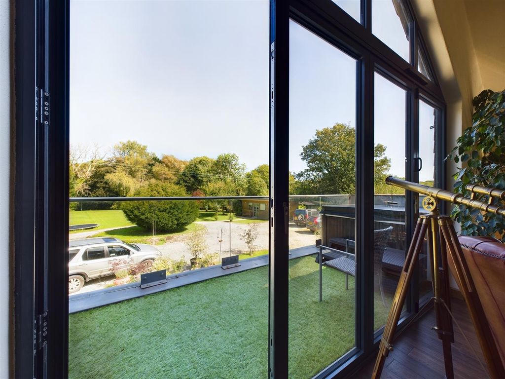 Additional image 9 of 1 bed flat to rentLane, Newquay TR8