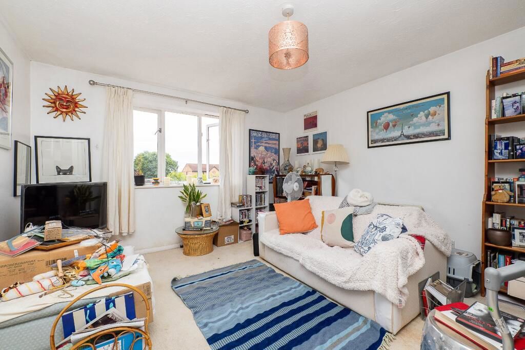 Property photo 3 of 12