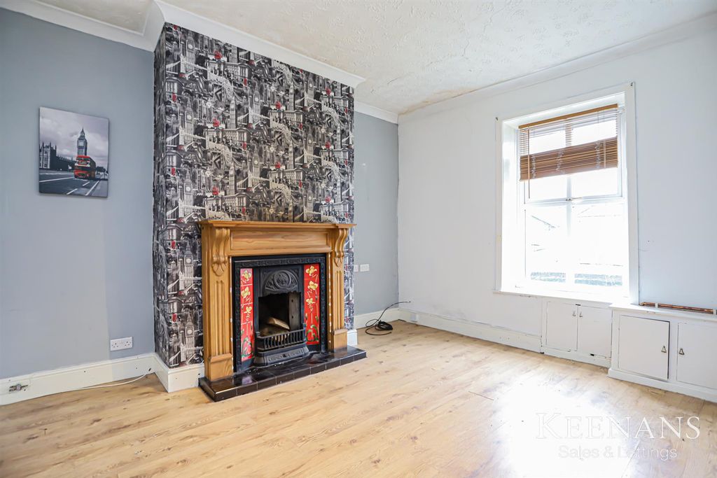 Property photo 3 of 24 3.Jpg