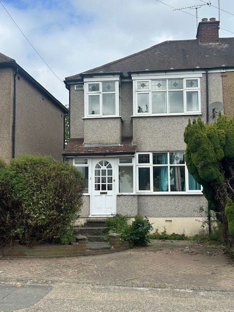 Property photo 1 of 4