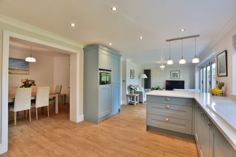 Property photo 2 of 27 Photo 6